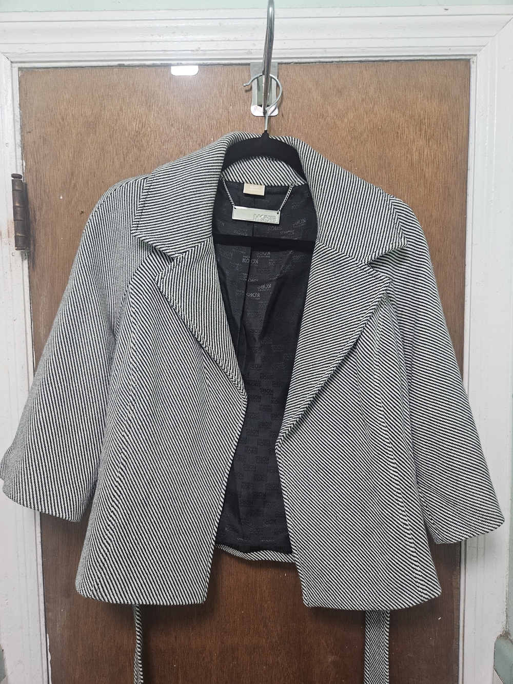 Michael Kors Black and White Striped Cropped Blazer With Small Defect